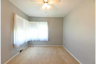 186 Grand Avenue, Grand Haven, MI 49417 - Photo 28