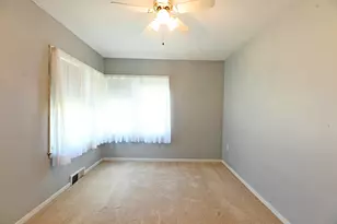 186 Grand Ave, Grand Haven, MI 49417 - Photo 28