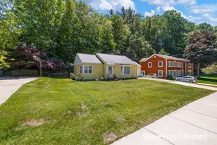 186 Grand Ave, Grand Haven, MI 49417 - Photo 6