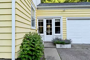 186 Grand Ave, Grand Haven, MI 49417 - Photo 4