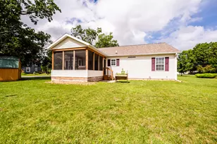 9077 Third St, Baroda, MI 49101 - Photo 6