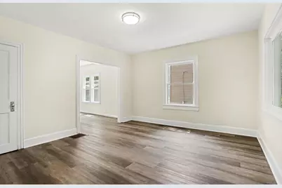 320 Trimble Avenue, Kalamazoo, MI 49048 - Photo 10