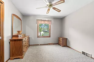 166 Wynwood Ct, Holland, MI 49424 - Photo 46