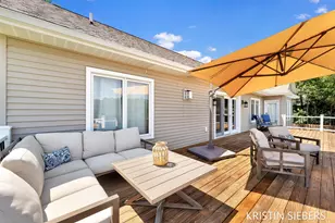 9760 Jade Dr, Allendale, MI 49401 - Photo 10