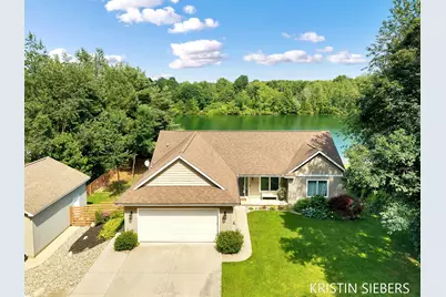 9760 Jade Drive, Allendale, MI 49401 - Photo 2