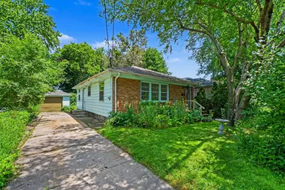 1057 Lyon Street NE, Grand Rapids, MI 49503 - Photo 1