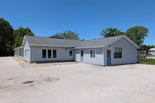 2865 Whitehall Rd, Muskegon, MI 49445 - Photo 1