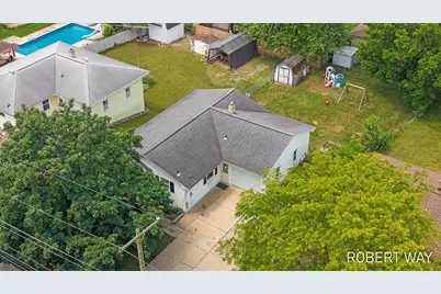 3815 Perry Avenue SW, Wyoming, MI 49519 - Photo 10