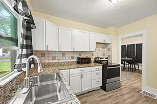 258 Battle Creek Ave, Battle Creek, MI 49015 - Photo 12
