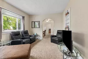 347 E Gardner St, Sparta, MI 49345 - Photo 2