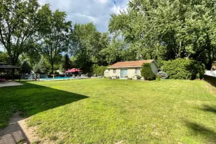 7524 Cherry Ave, Jenison, MI 49428 - Photo 36