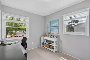 1371 Beckwith Ave NE, Grand Rapids, MI 49505 - Photo 14