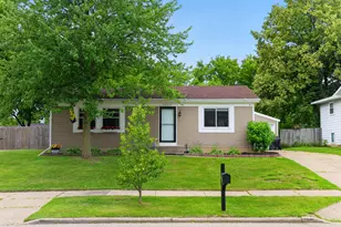 1371 Beckwith Ave NE, Grand Rapids, MI 49505 - Photo 38