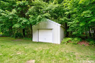 5915 141st Avenue, Holland, MI 49423 - Photo 8