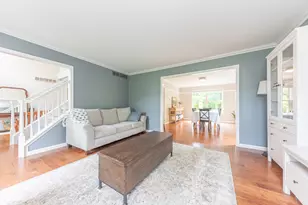 5542 Deer Run Ln, Dexter, MI 48130 - Photo 10
