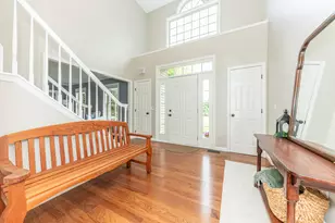 5542 Deer Run Ln, Dexter, MI 48130 - Photo 8