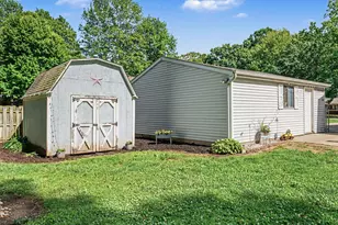 21650 Maple Glen Dr, Edwardsburg, MI 49112 - Photo 24