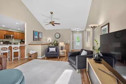 2061 Elwood Boulevard, Spring Arbor, MI 49283 - Photo 10