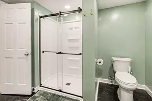 685 S Wagner Rd, Ann Arbor, MI 48103 - Photo 22