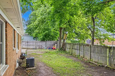 1021 Farrell Avenue, Kalamazoo, MI 49006 - Photo 4