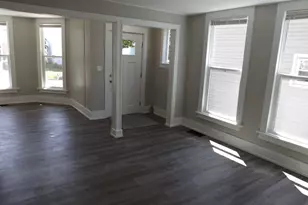 21 Gold Ave NW, Grand Rapids, MI 49504 - Photo 4