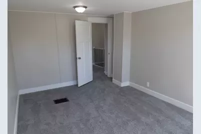 21 Gold Avenue NW, Grand Rapids, MI 49504 - Photo 12