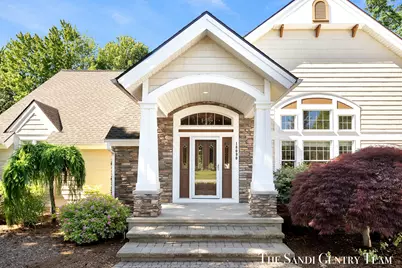 18090 Wildwood Springs Parkway, Spring Lake, MI 49456 - Photo 2