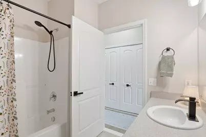 2946 Hunley Drive, Ann Arbor, MI 48105 - Photo 18