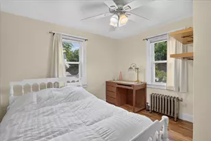 814 N Fairview Ave, Lansing, MI 48912 - Photo 20
