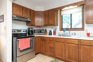 13631 Carefree Dr, Battle Creek, MI 49017 - Photo 4