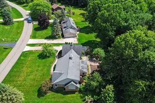 11202 Clovis Pointe Dr, South Lyon, MI 48178 - Photo 40