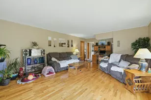 736 Lillian St, Holland, MI 49424 - Photo 6