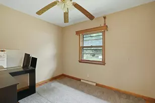 736 Lillian St, Holland, MI 49424 - Photo 18