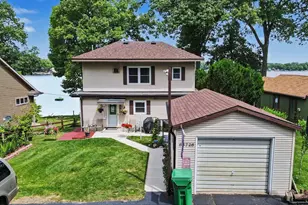 63726 Zabel Shores Rd, Sturgis, MI 49091 - Photo 2