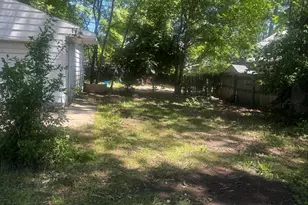768 Hill Ave, Muskegon, MI 49442 - Photo 10