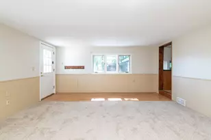 10334 Woodlawn Dr, Portage, MI 49002 - Photo 8