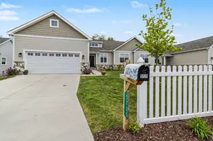 5725 Trailside Ln, Whitmore Lake, MI 48189 - Photo 2