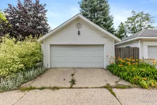 753 Lyon St NE, Grand Rapids, MI 49503 - Photo 40