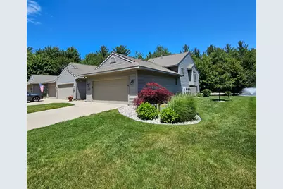 594 Tournament Circle #49, Muskegon, MI 49444 - Photo 2
