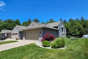 594 Tournament Cir, Muskegon, MI 49444 - Photo 2