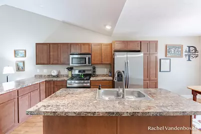 657 Wren Court #5, Middleville, MI 49333 - Photo 8
