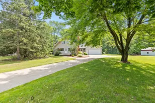 23760 36th Ave, Ravenna, MI 49451 - Photo 2