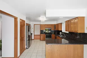 1657 Wake Robin Ct, Ann Arbor, MI 48103 - Photo 10