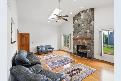 1657 Wake Robin Court, Ann Arbor, MI 48103 - Photo 4
