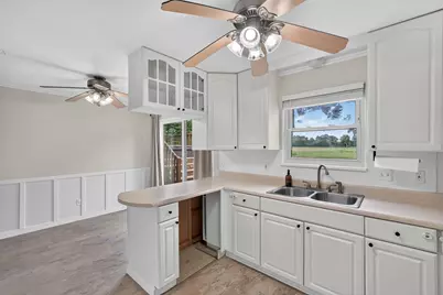 3371 Van Vleet Road, Swartz Creek, MI 48473 - Photo 10