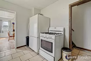 1367 E Riverside Dr, Ionia, MI 48846 - Photo 12