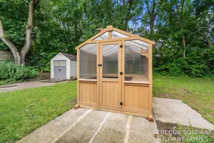 1621 Preston Ave NW, Grand Rapids, MI 49504 - Photo 30