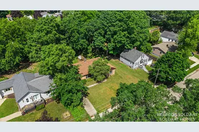 1621 Preston Avenue NW, Grand Rapids, MI 49504 - Photo 38
