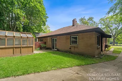 1621 Preston Avenue NW, Grand Rapids, MI 49504 - Photo 28