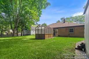 1621 Preston Ave NW, Grand Rapids, MI 49504 - Photo 34